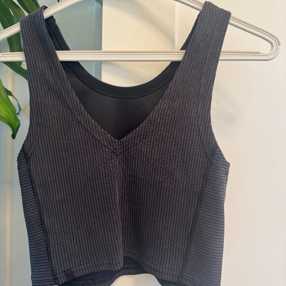 lululemon athletica Tops - Lululemon Ribbed Softstreme Cropped Tank in Black, Size 4